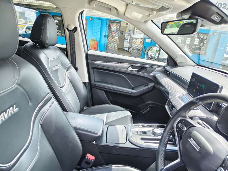 2022 GWM HAVAL JOLION LUX, Under new car warranty! $ 18999 Nice car.