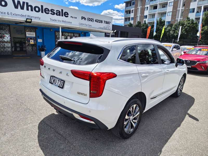 2022 GWM HAVAL JOLION LUX, Under new car warranty! $ 18999 Nice car.