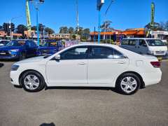 2009 TOYOTA AURION AT-X, auto, low kilometers, $ 8850 Cheap reliable 1st car.