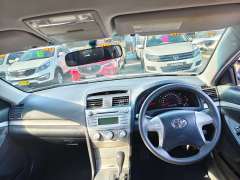 2009 TOYOTA AURION AT-X, auto, low kilometers, $ 8850 Cheap reliable 1st car.