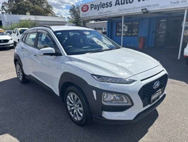 2020 HYUNDAI KONA GO, auto, low kilometers, well maintained, $ 18999 On special.