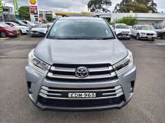 2017 TOYOTA KLUGER GX (4x4), 7seats, low kilometers, $24999 Nice family suv.