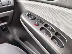 2010 HONDA CIVIC VTi, Limited Edition, auto, low kilometers, $ 7999 Great 1st car.