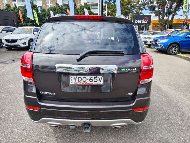 2016 HOLDEN CAPTIVA 7 LTZ (AWD), 7seats, Top of the range, low kilometers, $8999
