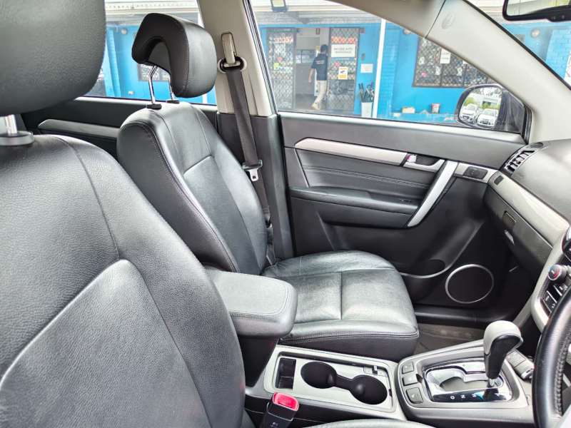 2016 HOLDEN CAPTIVA 7 LTZ (AWD), 7seats, Top of the range, low kilometers, $8999