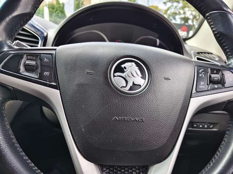 2016 HOLDEN CAPTIVA 7 LTZ (AWD), 7seats, Top of the range, low kilometers, $8999