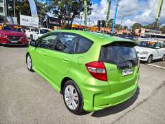 2013 HONDA JAZZ VIBE-S, auto, Top of the range, sporty looking, $ 8999 Great 1st car.