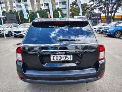 2013 JEEP COMPASS SPORT , auto, low kilometers, $ 6999 Great 1st car.