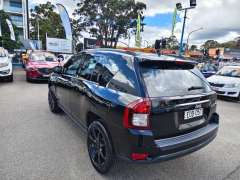 2013 JEEP COMPASS SPORT , auto, low kilometers, $ 6999 Great 1st car.