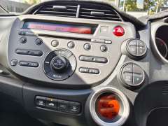 2013 HONDA JAZZ VIBE-S, auto, Top of the range, sporty looking, $ 8999 Great 1st car.