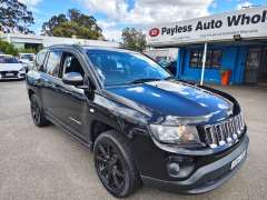 2013 JEEP COMPASS SPORT , auto, low kilometers, $ 6999 Great 1st car.