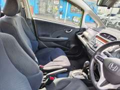 2013 HONDA JAZZ VIBE-S, auto, Top of the range, sporty looking, $ 8999 Great 1st car.