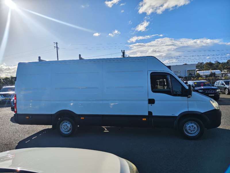 2007 IVECO DAILY35S14 Extra LWB, Extra High roof, one owner, well maintained, $ 24999 Ready for work