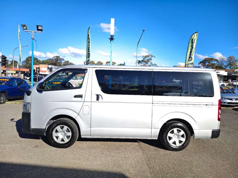 2020 TOYOTA HIACE DX, New shape, low kilometers ,well maintained, $ 28999 Ready for work.
