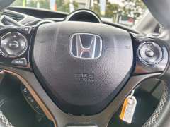 2015 HONDA CIVIC VTi-S auto, low kilometers, $ 11999 Great 1st car.