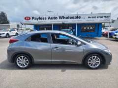 2015 HONDA CIVIC VTi-S auto, low kilometers, $ 11999 Great 1st car.