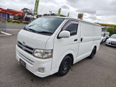 2010 TOYOTA HIACE LWB, auto, $ 11999 Cheap Van , Ready for work.