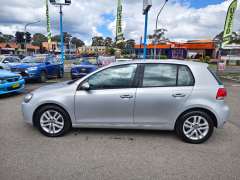 2012 VOLKSWAGEN GOLF 118 TSI COMFORTLINE, auto, only 66895km! $ 8999 Cheap reliable 1st car.