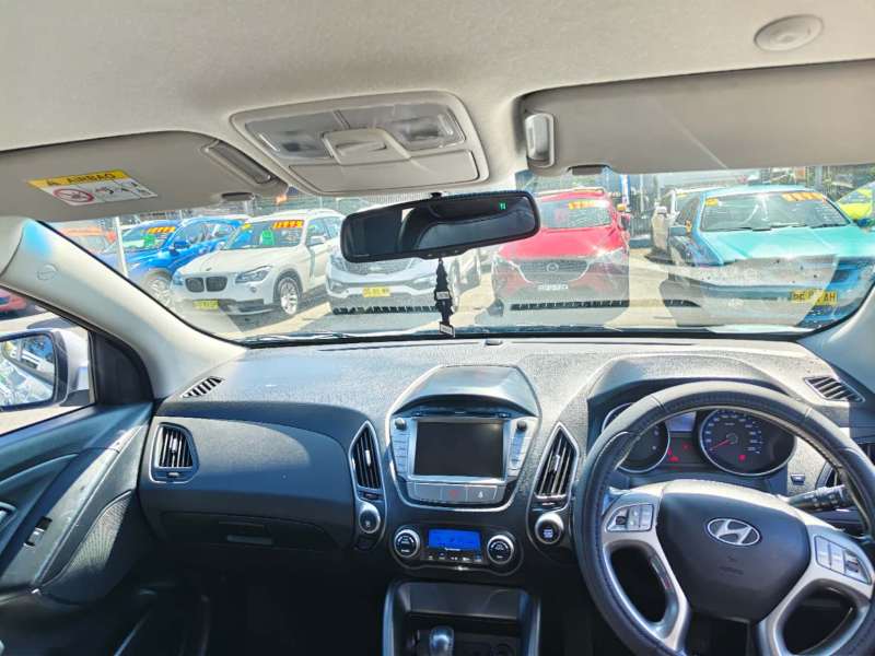 2013 HYUNDAI iX35 ELITE (AWD), well maintained, $ 7999 Great city suv.