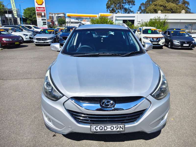 2013 HYUNDAI iX35 ELITE (AWD), well maintained, $ 7999 Great city suv.