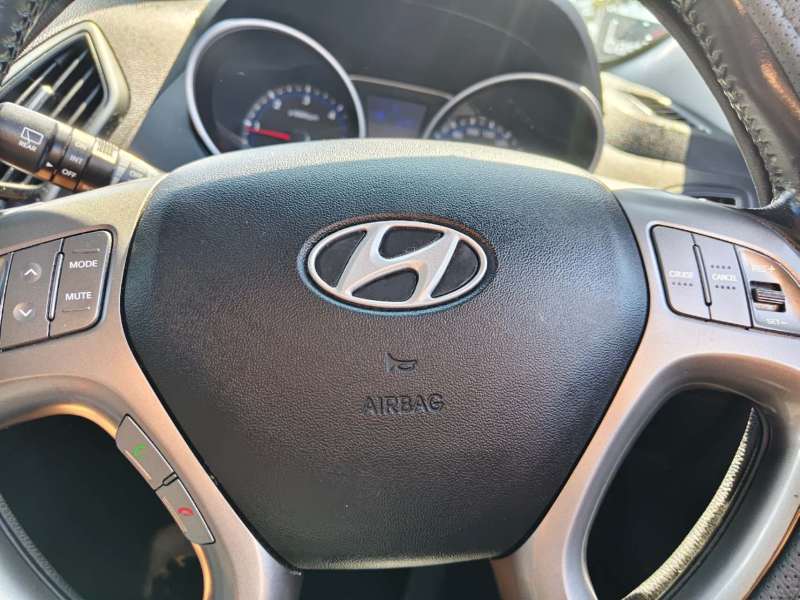 2013 HYUNDAI iX35 ELITE (AWD), well maintained, $ 7999 Great city suv.