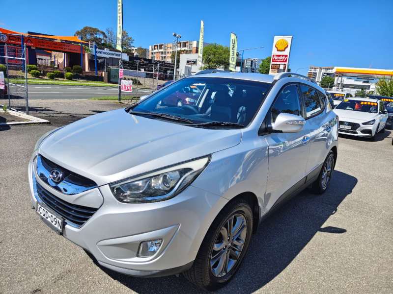 2013 HYUNDAI iX35 ELITE (AWD), well maintained, $ 7999 Great city suv.