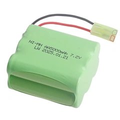 Small Tamiya 1Battery