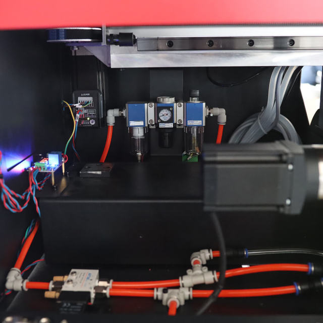 UV-H6003 Рулонный принтер УФ-DTF