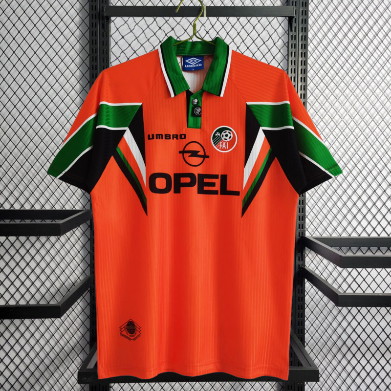 Retro 1997 Republic of Ireland away retro Football jersey