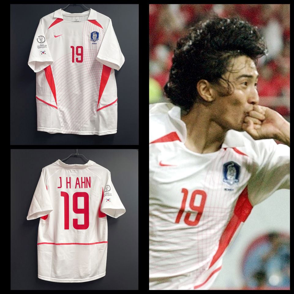 Retro 2002 South Korea Away Retro Football jersey