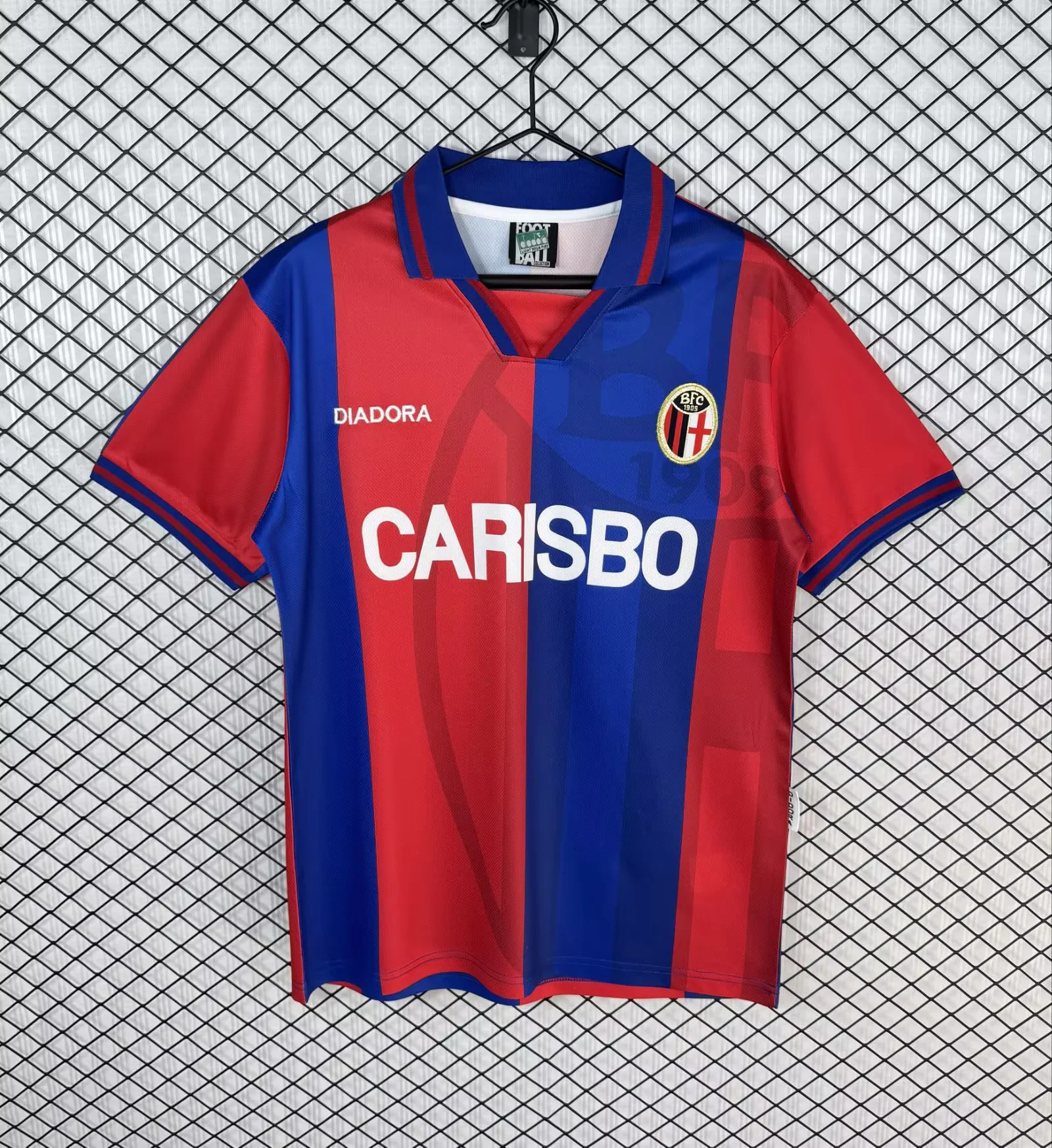 Retro 1996-97 Bologna Home Retro Football jersey