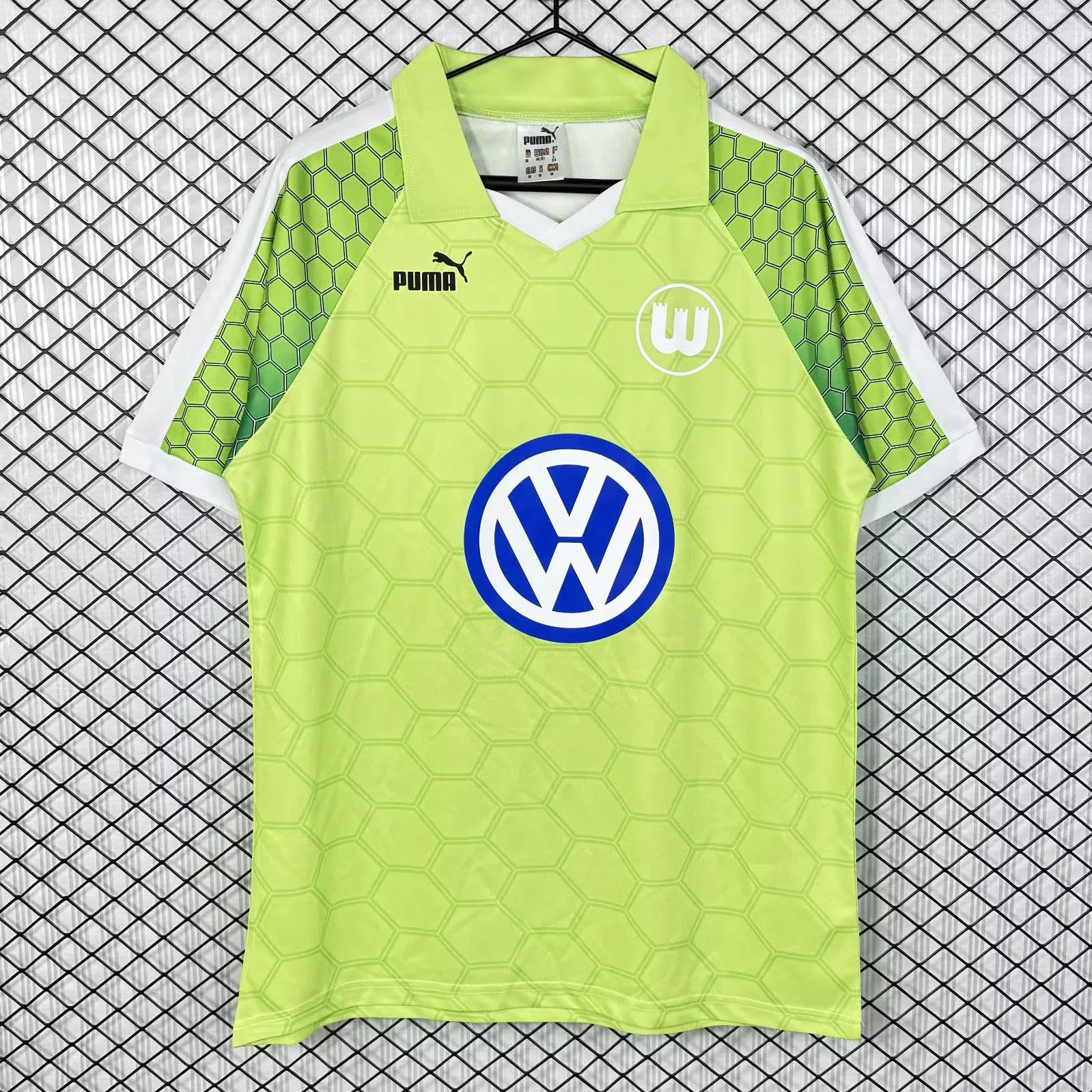 Retro 1997-98 VfL Wolfsburg Home Retro football jersey