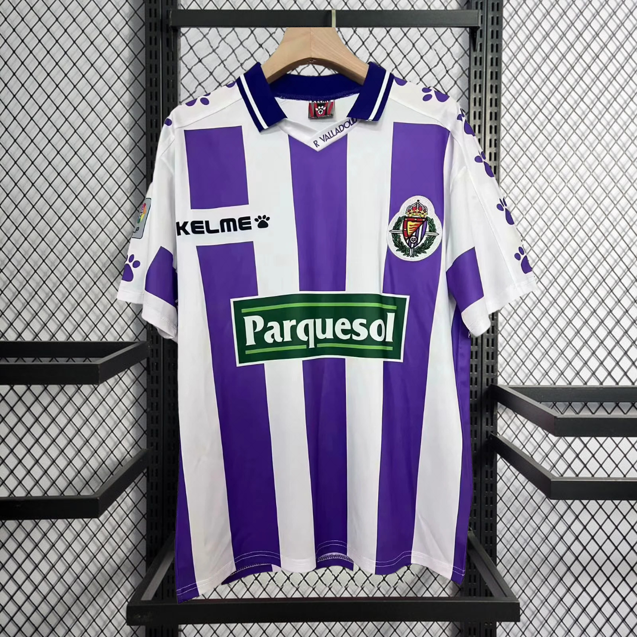 Retro 1995-96 Real Valladolid home Retro Football jersey