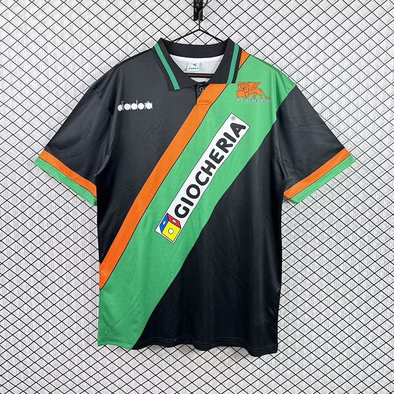 Retro 2000-01 Venezia FC Home Retro Football jersey