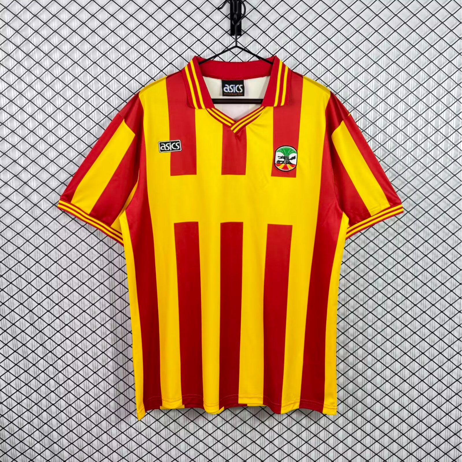 Retro 1995-96 Lecce Home Retro Football jersey