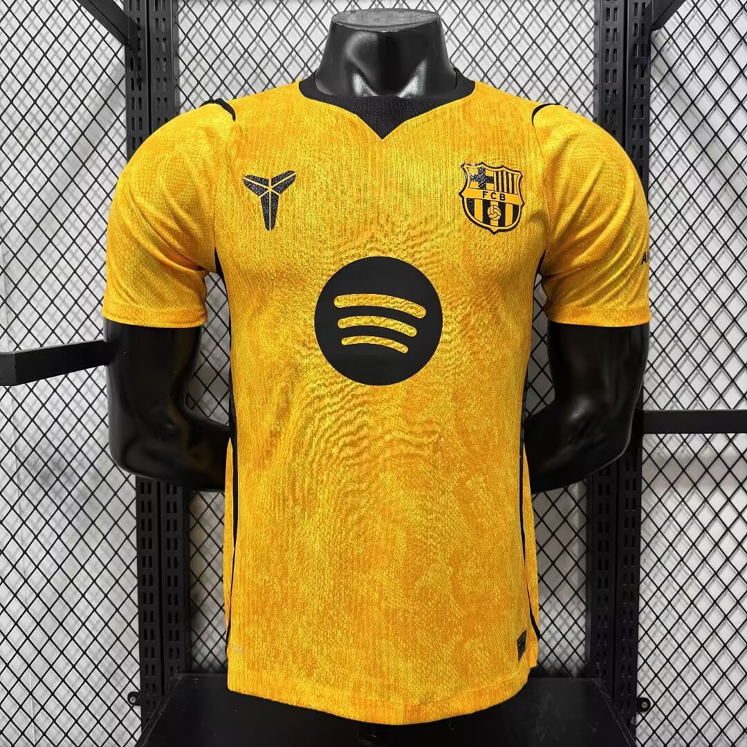 Player 2026-27 Barcelona Goalkeeper Football jersey