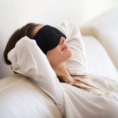 Yoga Plush weighted 3D eye mask for side sleepers
