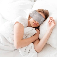 Yoga Plush weighted 3D eye mask for side sleepers
