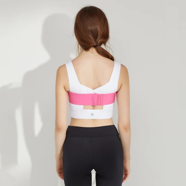 卸売カスタムロゴ高伸縮スポーツ女性ランニング胸サポート調節可能なバンド