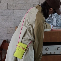 Custom Small Crossbody Phone Bag Lightweight Mini Shoulder Mobile phone Purse with Zipper Closure Short Wallet  for Women