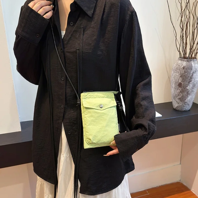 Minimalist Style Mobile Phone Makeup Bag Women Washed Cloth Bag Versatile Mini Shoulder Messenger Shopping Bag