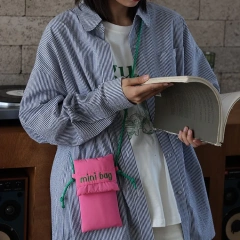 Custom Small Crossbody Phone Bag Lightweight Mini Shoulder Mobile phone Purse with Zipper Closure Short Wallet  for Women