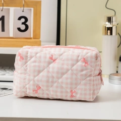 Korean Style Personalized Luxury Pink Bow Cosmetic Bag with Zipper Closure Soft Fashion Style Case for Travel Beauty Makeup