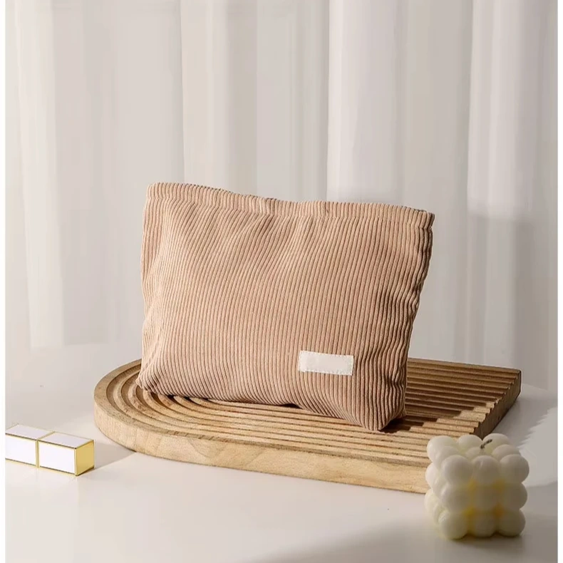 Hot Corduroy Fabric Makeup Bag Large Custom Travel Cosmetic Pouch Zipper Fashionable Beauty Case Makeup