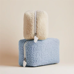 Summer Fluffy Makeup Bags Soft Beautiful Girls Blue Folding Teddy Cosmetic Pouch for Gift