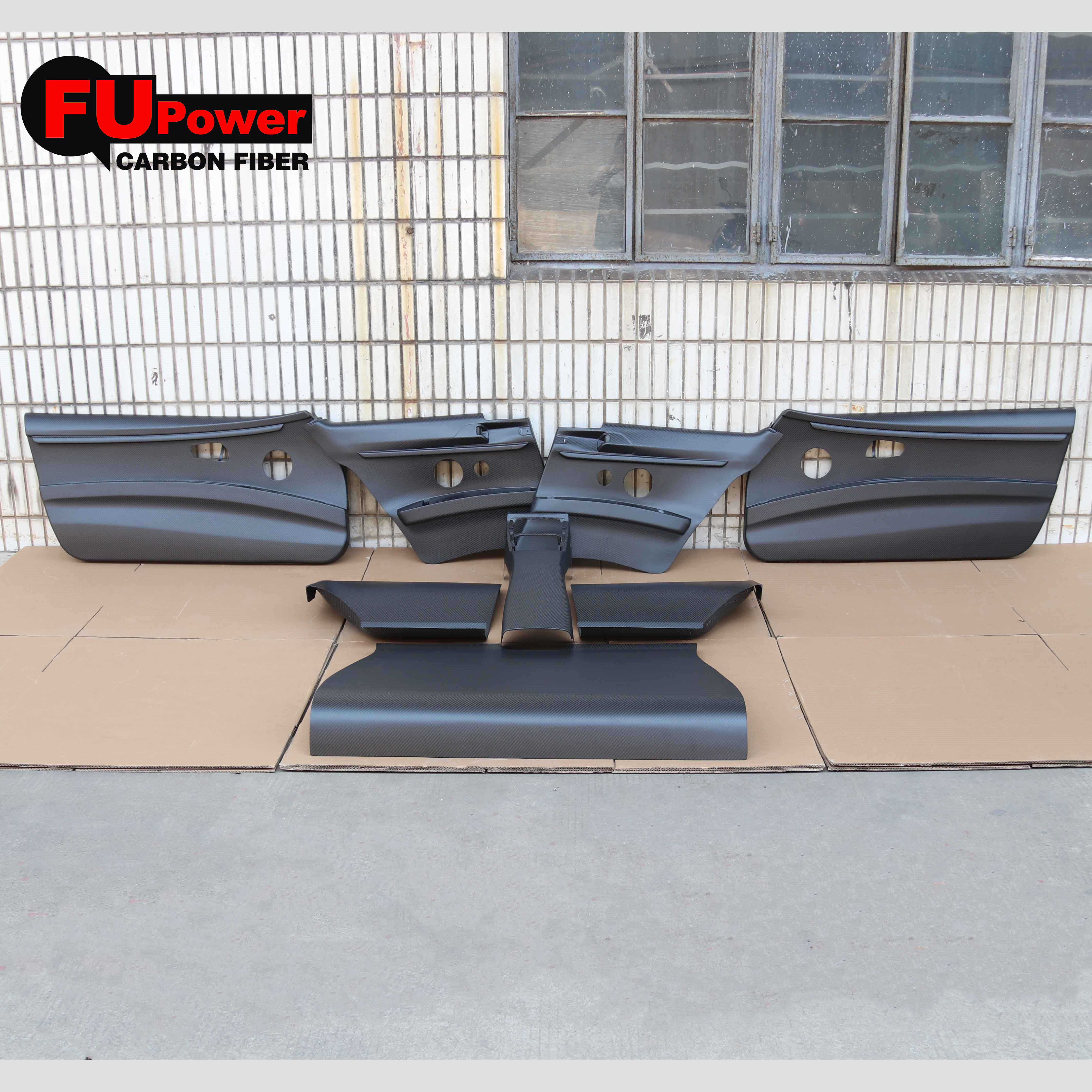 Custom Weave & Finish: Dry Carbon Fiber Door Backup Plates & Center Console Decoration Manufacturer