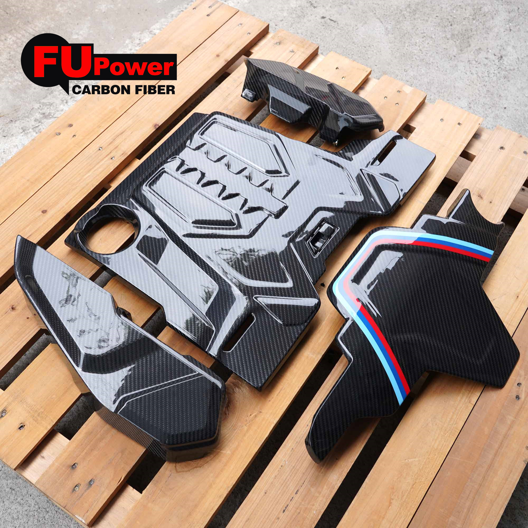Carbon Fiber Factory For BMW F90 M5 Engine Compartment Dry Carbon Trim Cover