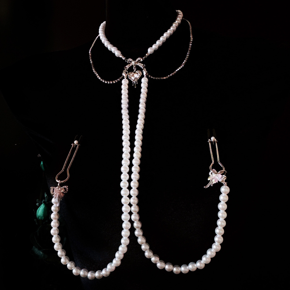 Detachable Pearl Collar With Nipple Clamps