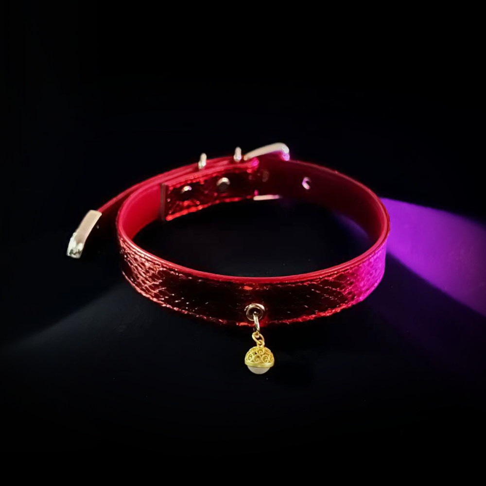 Scarlet Flame Collar