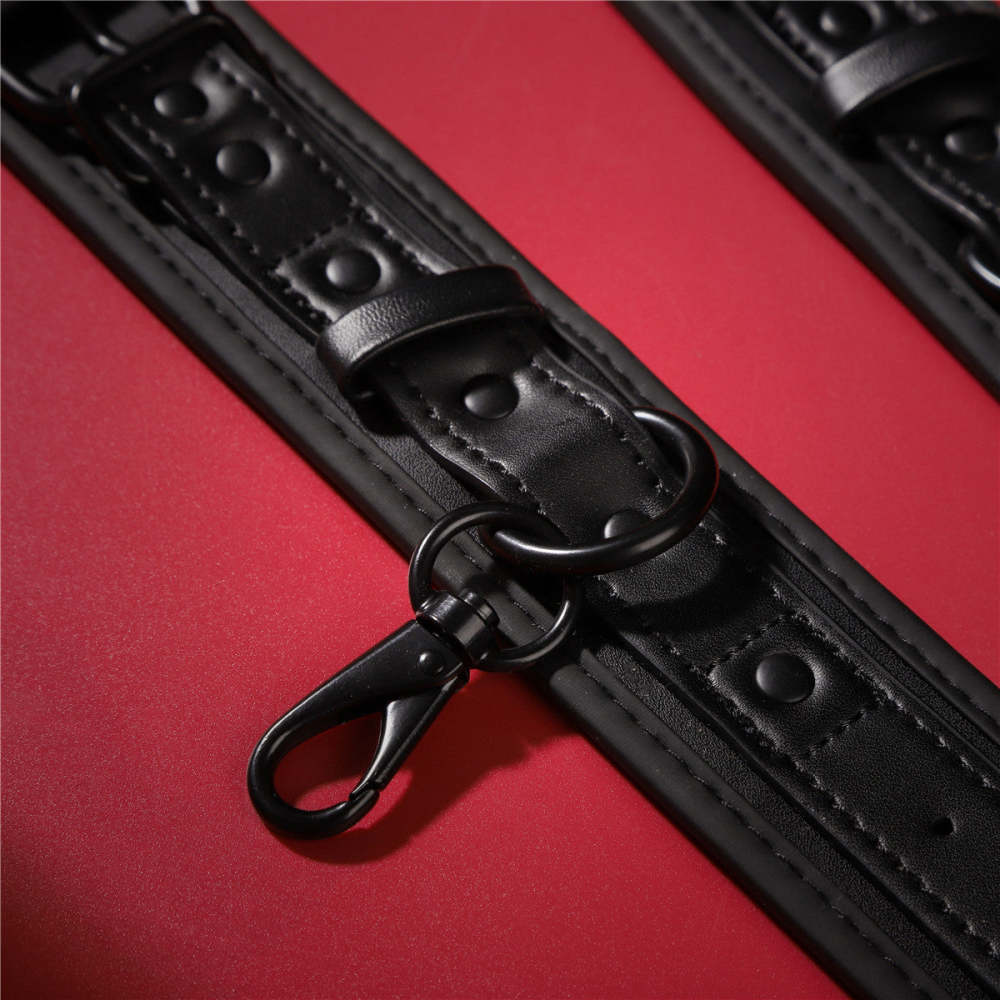 Fun sm Bondage Black Handcuffs Passion Couple Toys Soft Leather Lover Couple Adult Sex Toys